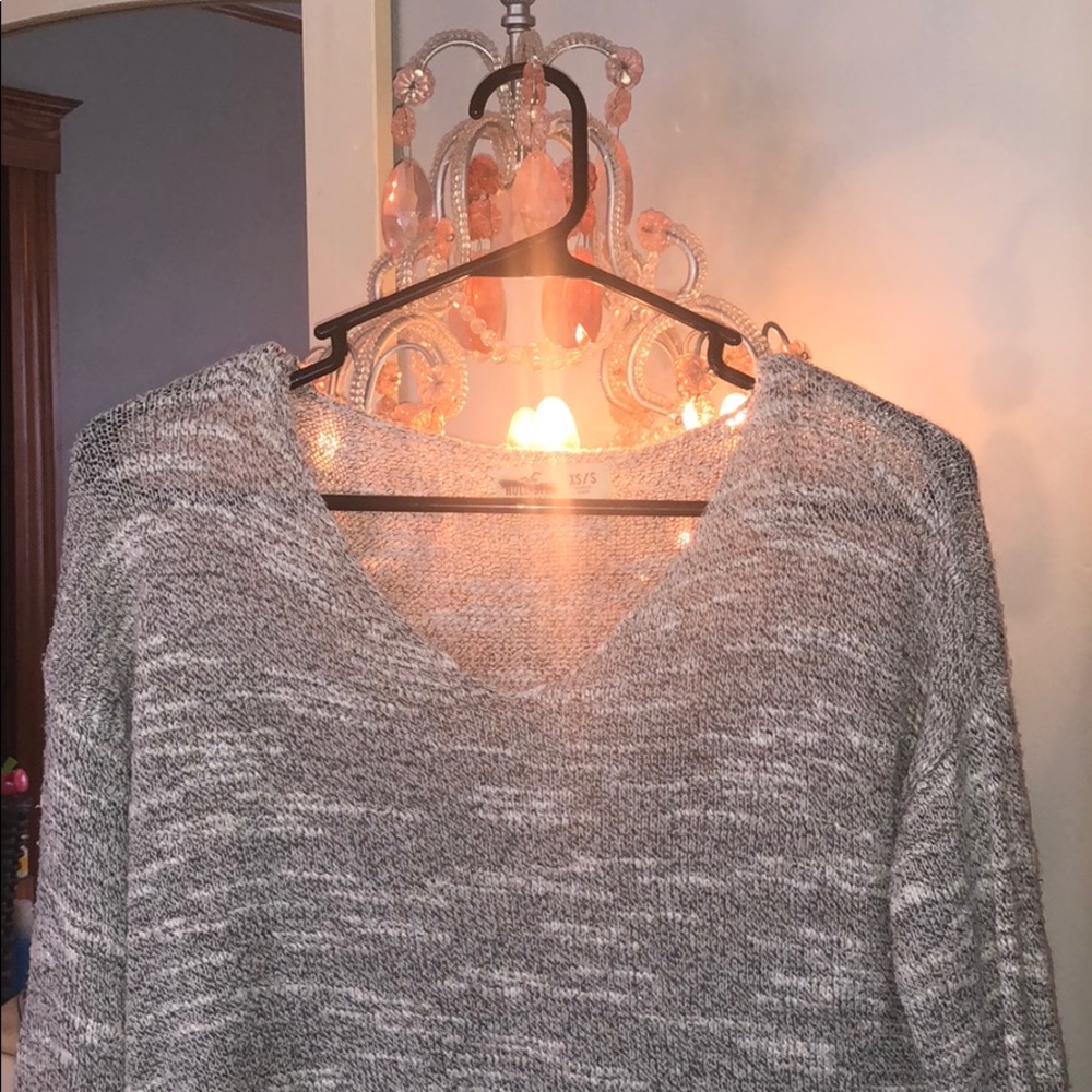 Hollister sweater